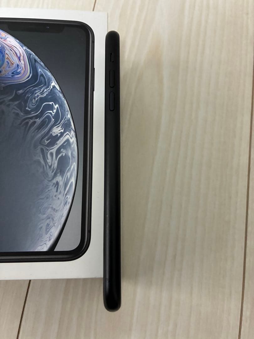 Apple iPhone XR 64GB ブラック