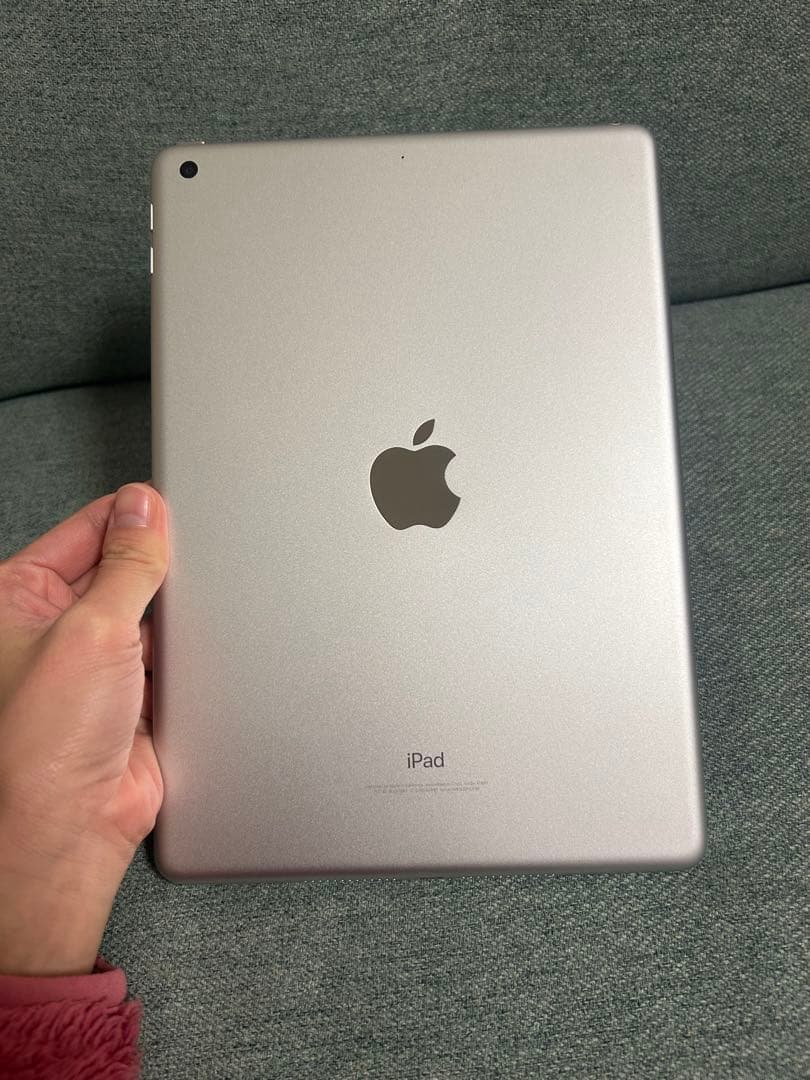 Apple iPad シルバー 本体