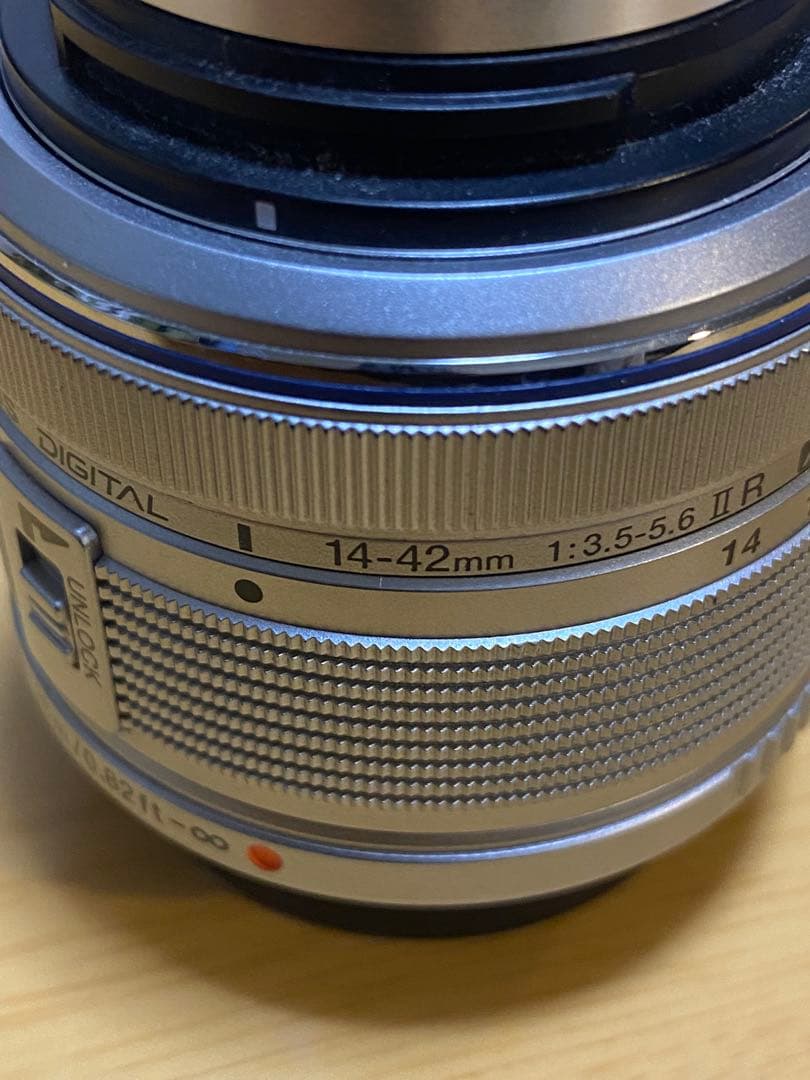 OLYMPUS E-PL3 ミラーレス一眼 本体とレンズ2本