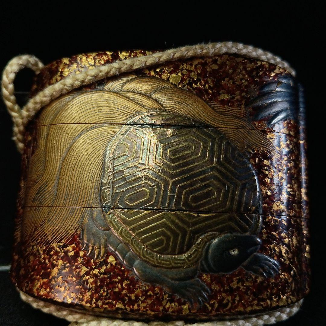 太郎左衛門 「鶴亀蒔絵印籠」