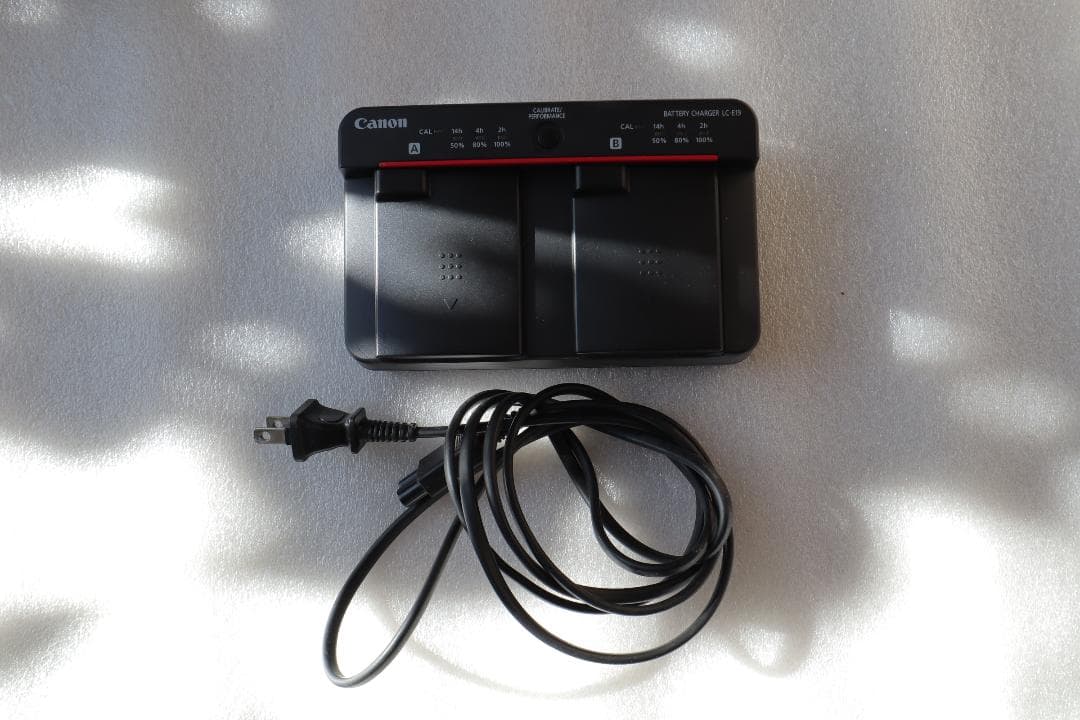 Canon EOS R3 ボディ（箱、他付属、美品）