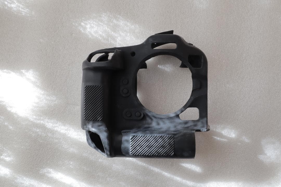 Canon EOS R3 ボディ（箱、他付属、美品）