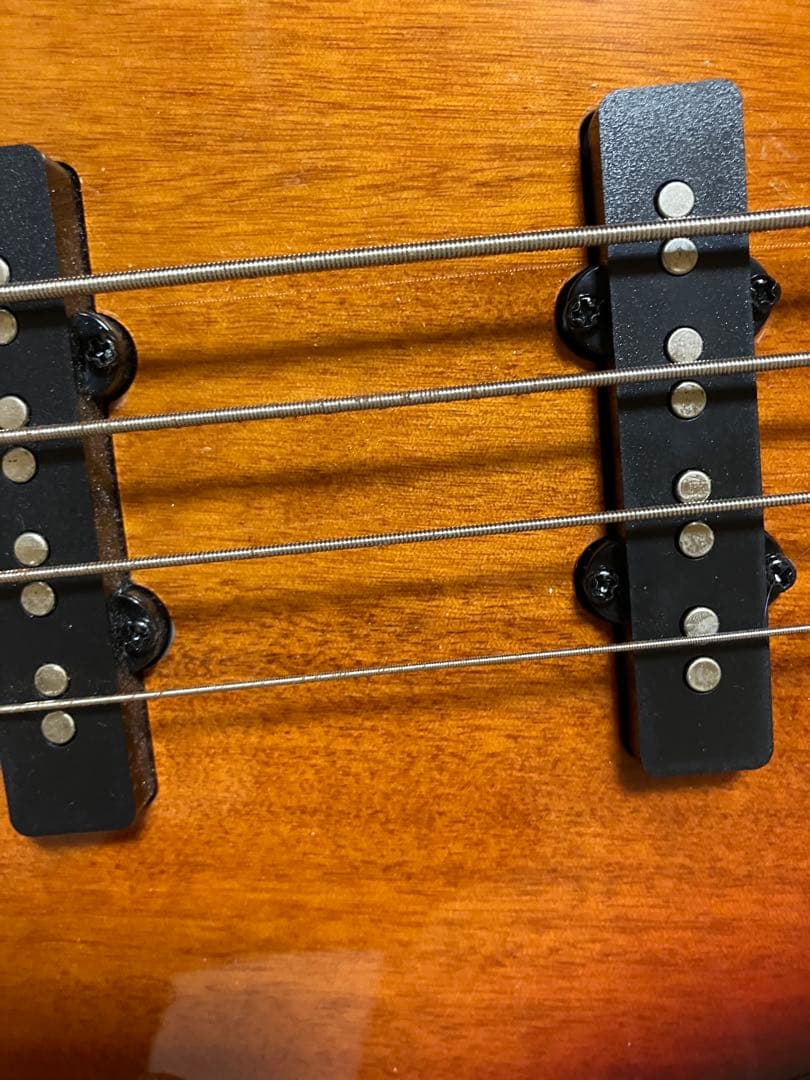 ベース Ibanez GSR180-BS