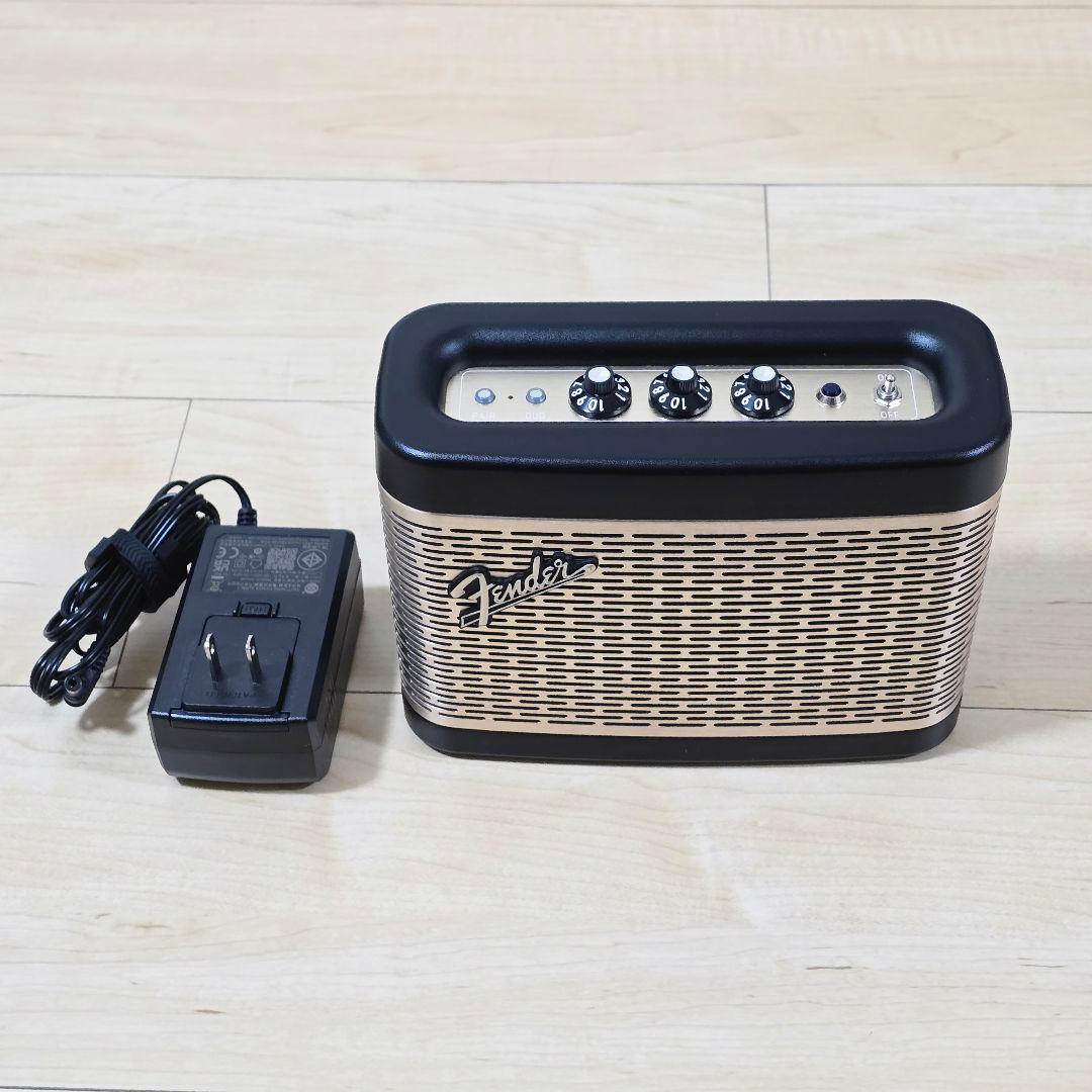Fender Newport 2 Black Gold (本体・充電器のみ)