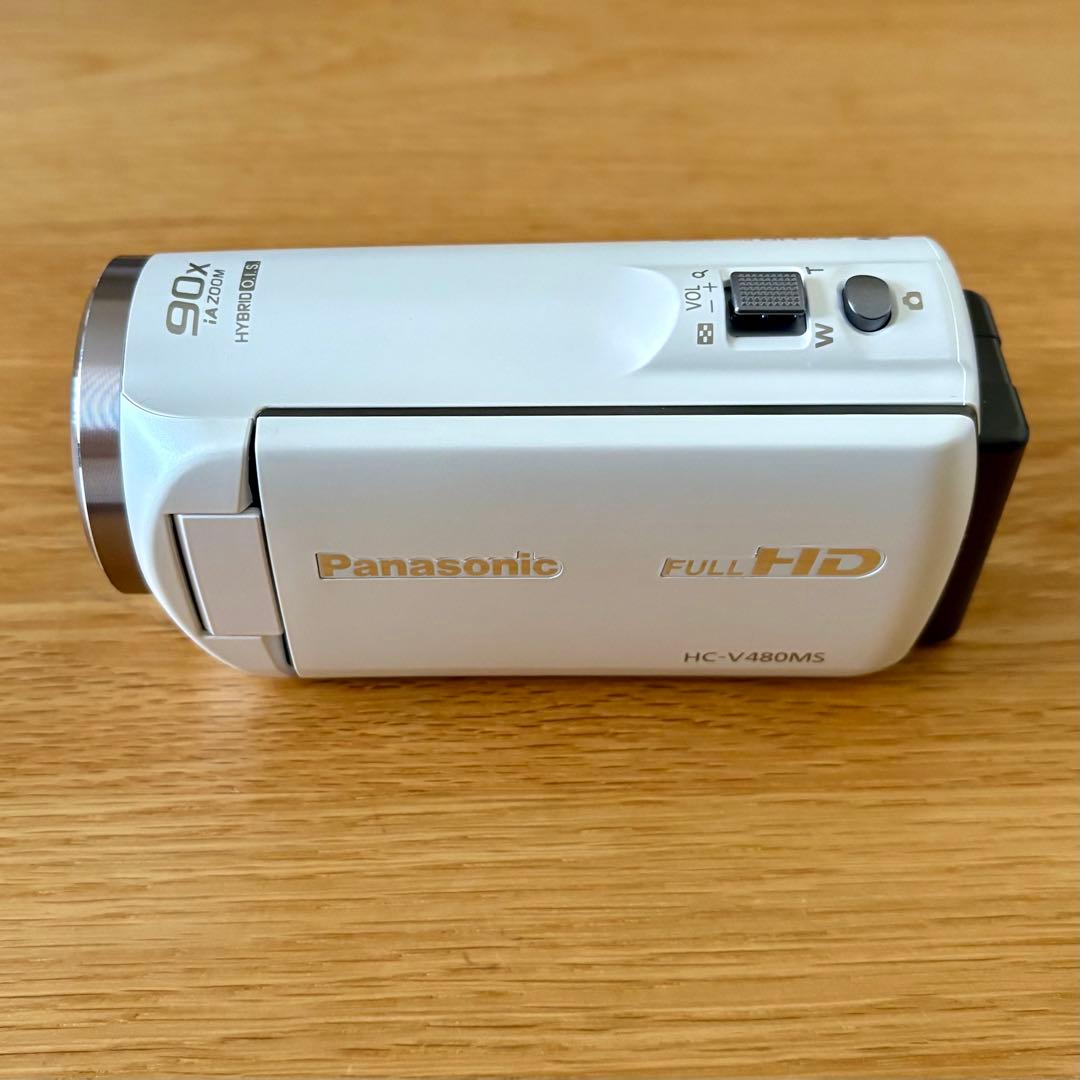 ◆1回使用・美品◆パナソニック ビデオカメラ HC-V480MS ケース オマケ