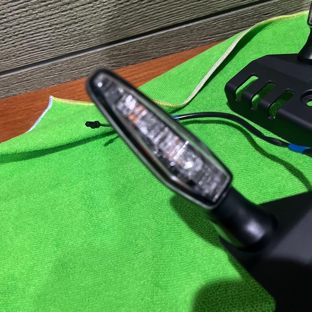 KATANA用　純正フロントウインカー　ブラケット付