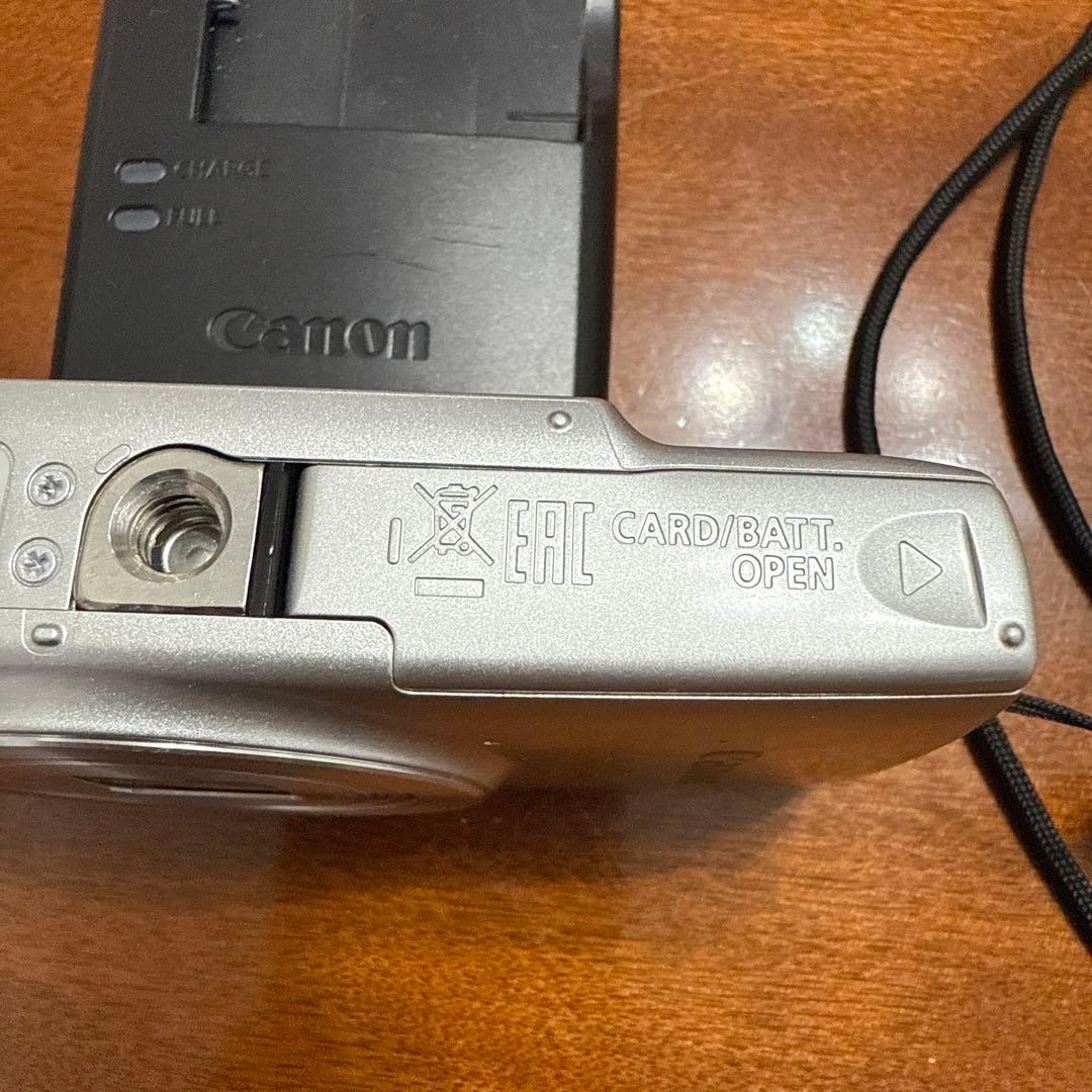 Canon IXY コンパクトデジタルカメラ シルバー