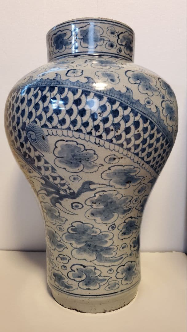 朝鮮美術　李朝　白磁染付　雲龍紋様　大壺