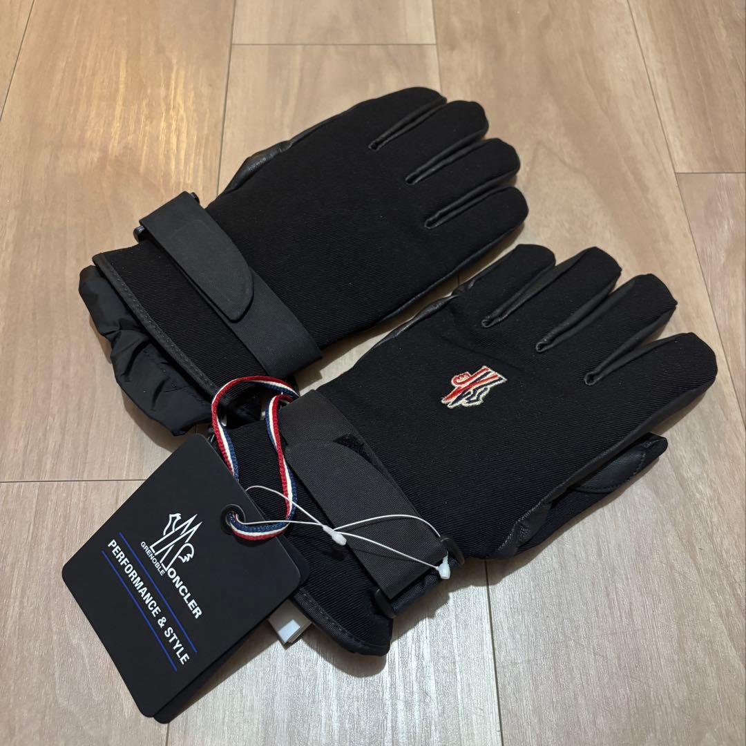 モンクレール　グローブ　手袋　サイズM