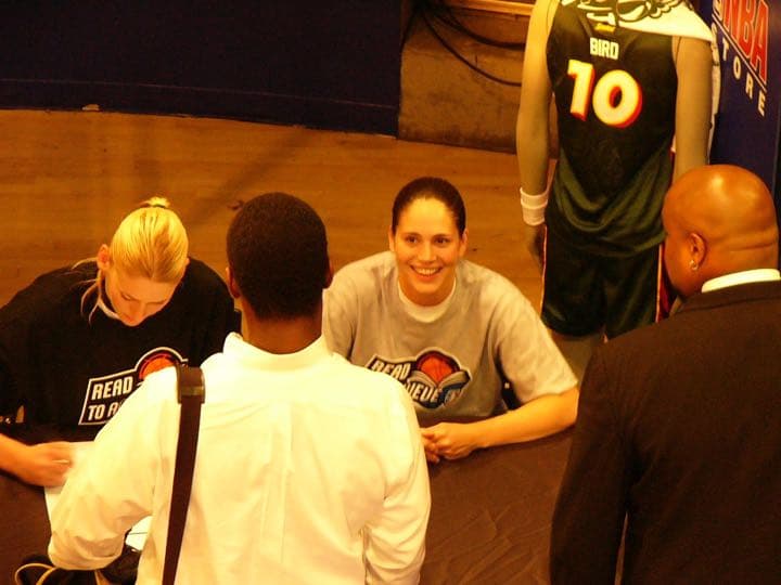 WNBA Sue Bird RC サインカード