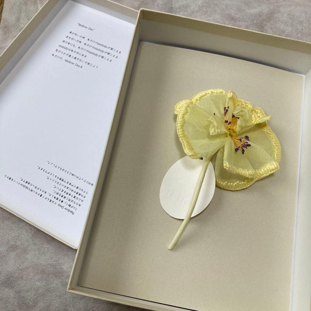 la fleur ミナペルホネン コサージュ