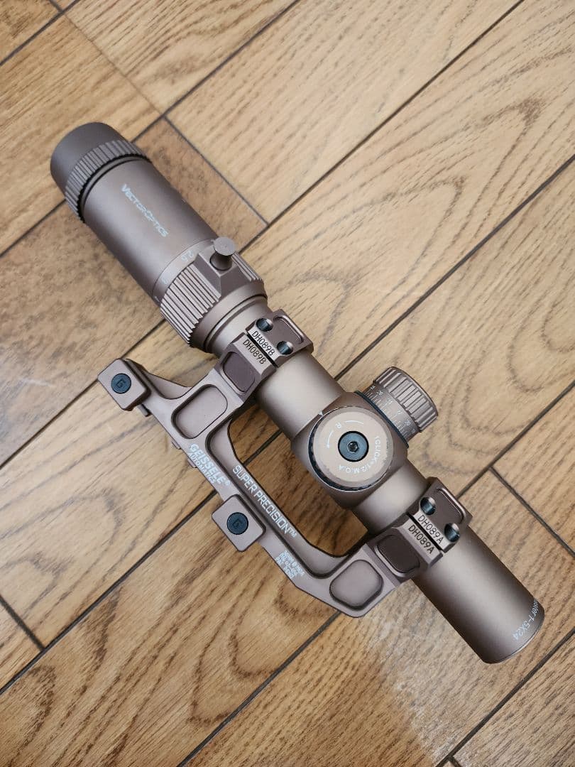 VECTOR OPTICS GEISSELEハイマウント