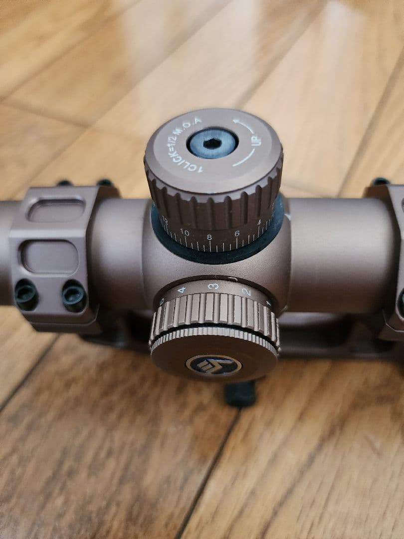 VECTOR OPTICS GEISSELEハイマウント