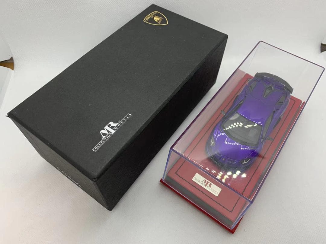 MR 1/43ランボルギーニ Aventador SVJ 紫