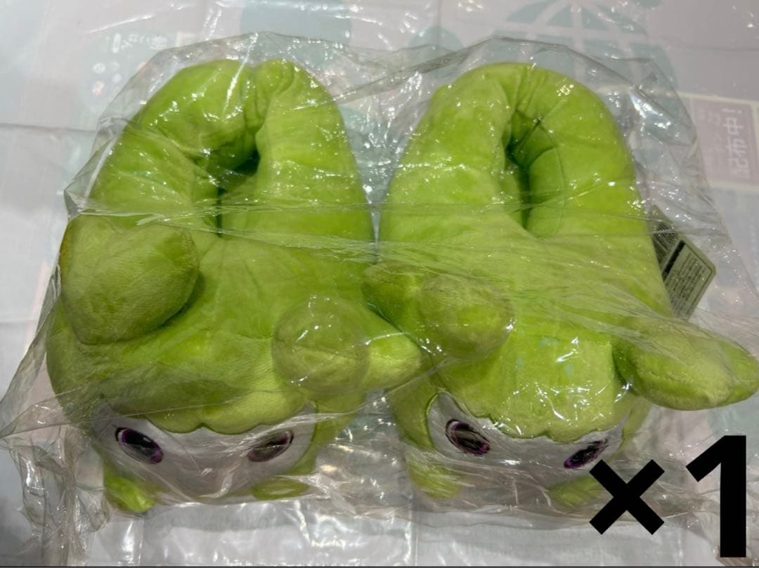 新品未使用19個セット TWICE LOVELYSぬいぐるみスリッパGiGO限定