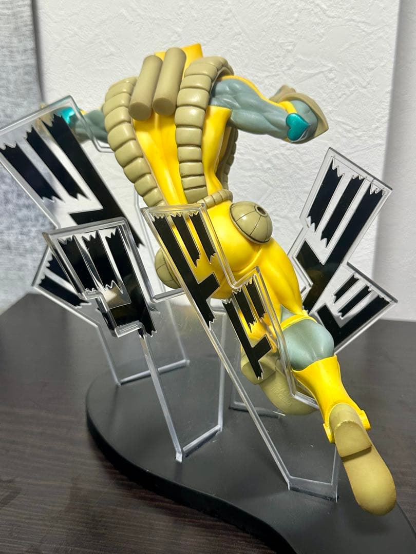 ジョジョ　承太郎 スタープラチナ　DIO ザ•ワールド　フィギュアセット