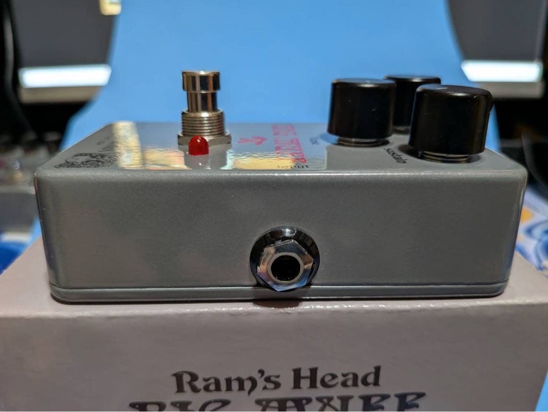 BIG MUFF“RAM'S HEAD