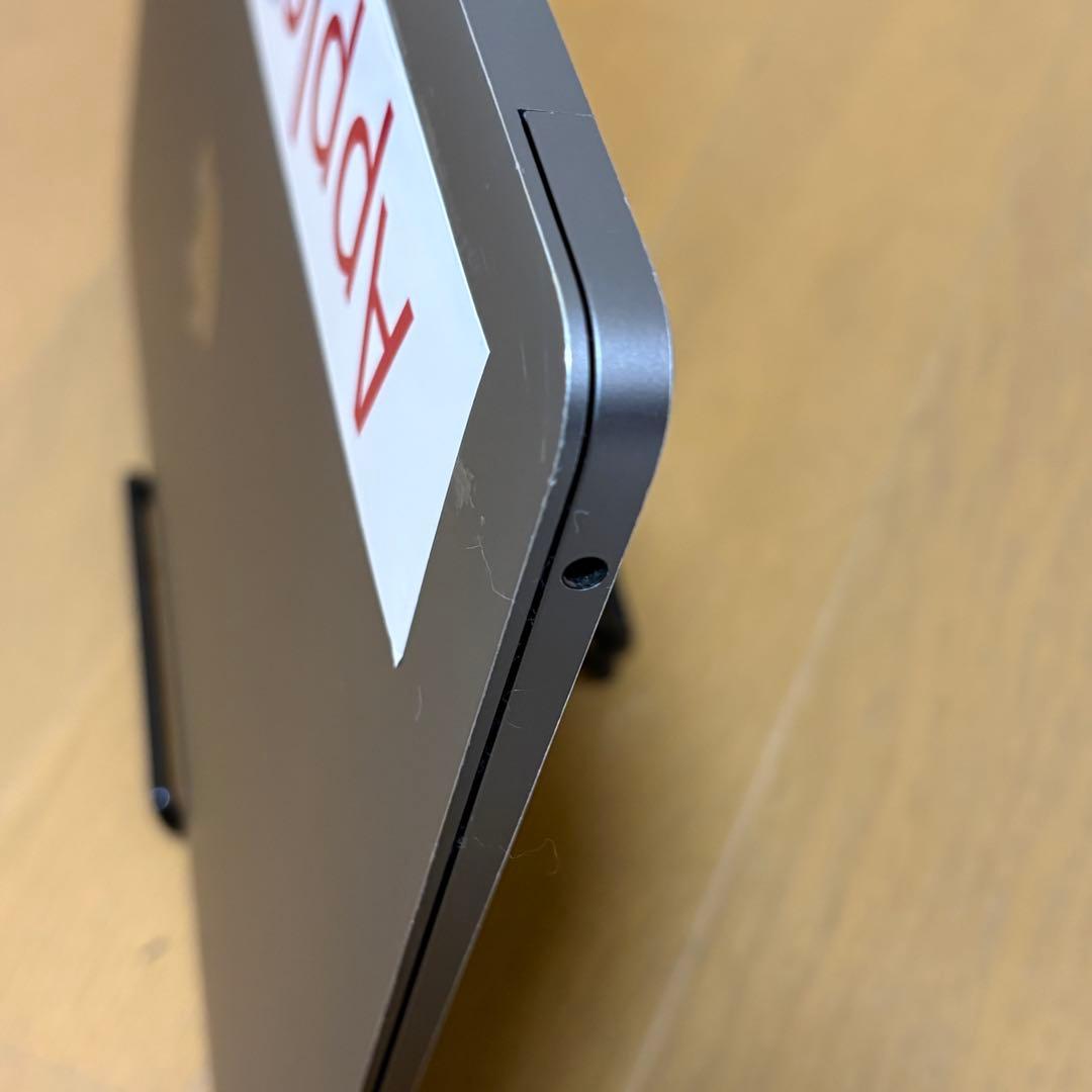 Apple MacBook Air 2018/メモリ16/256/スペースグレイ