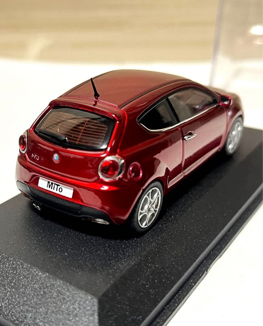ミニチャンプス 1/43 アルファロメオ ミト 2009 レッド・メタリック
