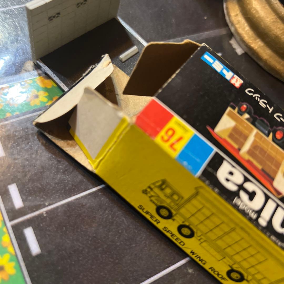 非売品レース 関係者 配布 黒箱 トミカ ふそう ウィング ルーフ トラック