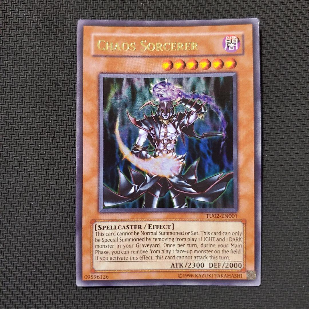 遊戯王　カオスソーサラー　英語版TU02　ウルトラレア　四つ目個体　上品質保存品