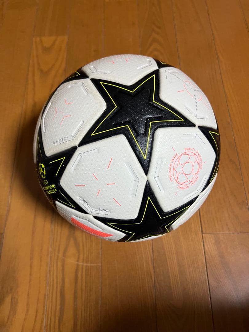 即決価格! チャンピオンズリーグ公式球　2024-2025