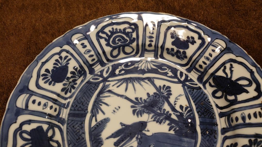 古染付　李朝　古玩　蝗の図　中皿　１客