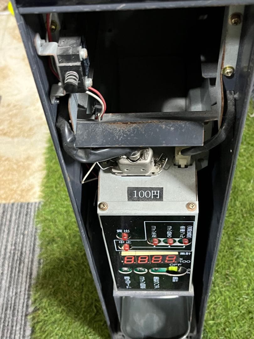 両替機 1,000円札から100円硬貨10枚 【新紙幣未対応】【引取り対応】