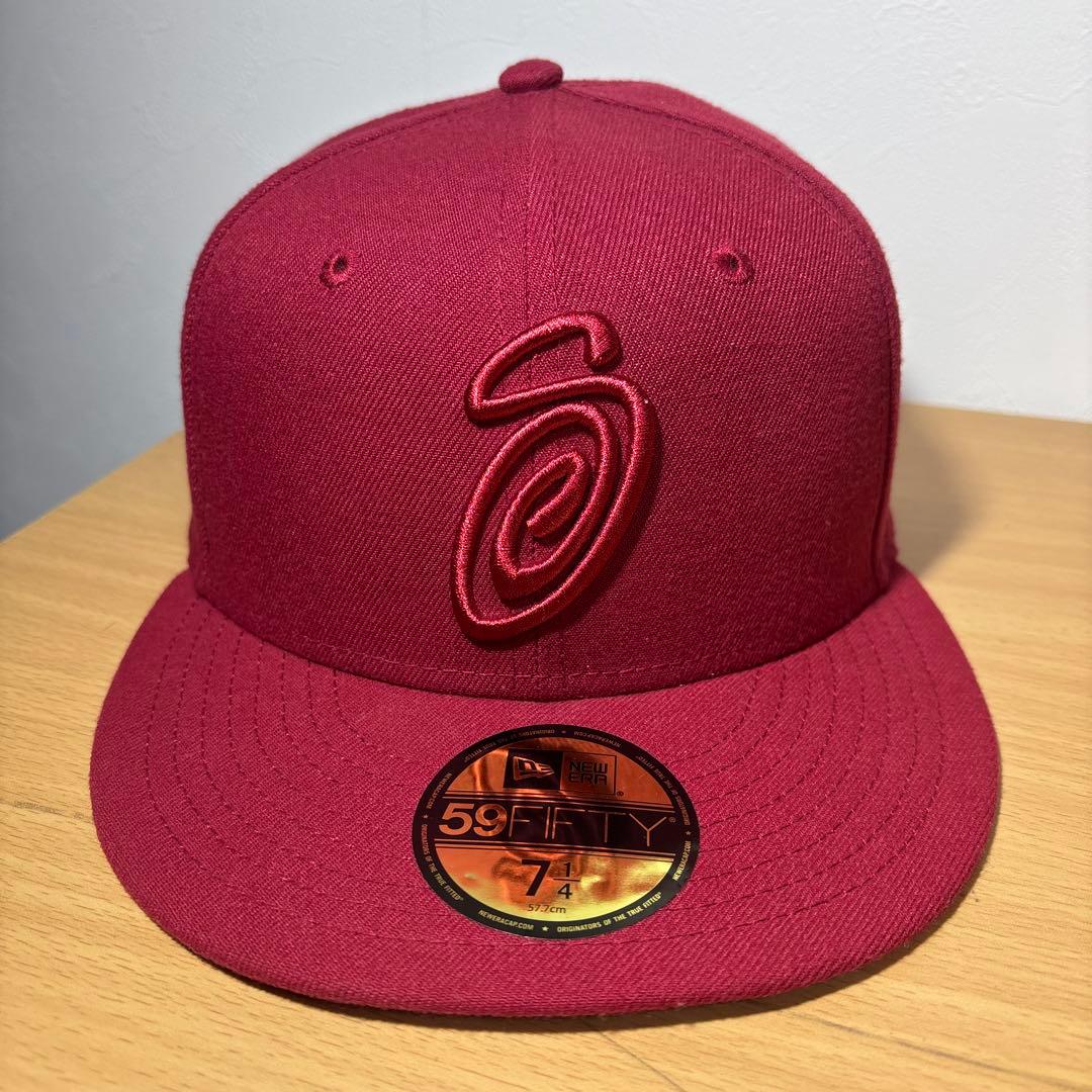 STUSSY× NEW ERA キャップ