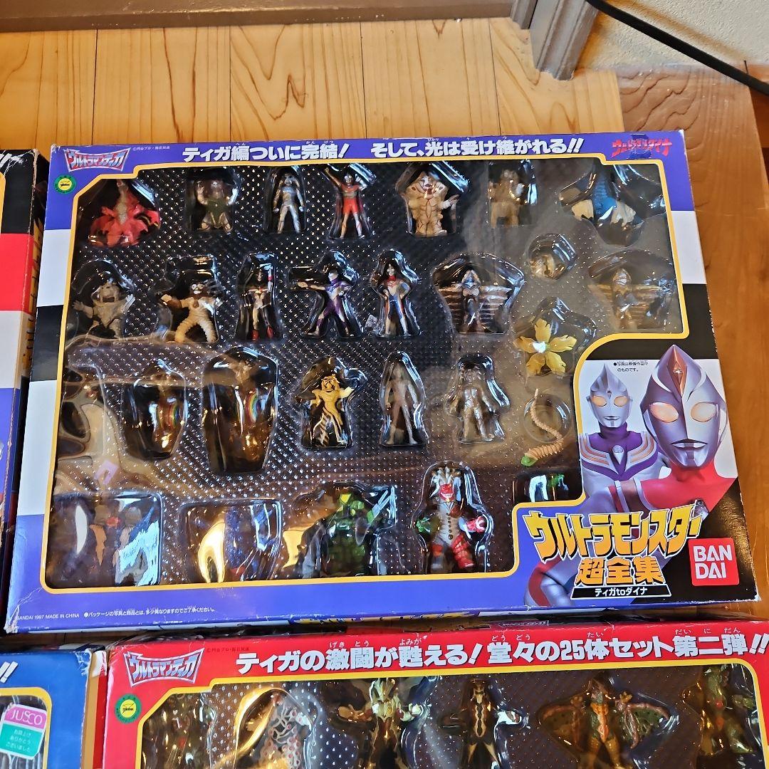 ウルトラマンティガ ティガモンスター　ウルトラモンスター　超全集　4個セット