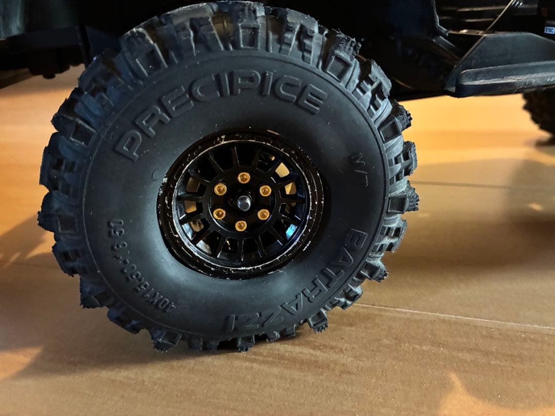 1/10 クローラー　ブラシレス　ラジコン　FMS トラクサス　アキシャル