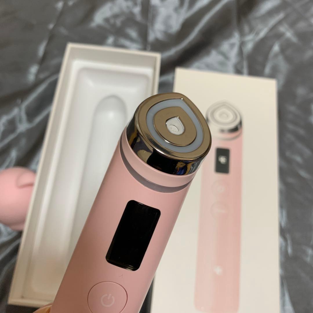 メディキューブ　美顔器 ピンク　くまキャップ