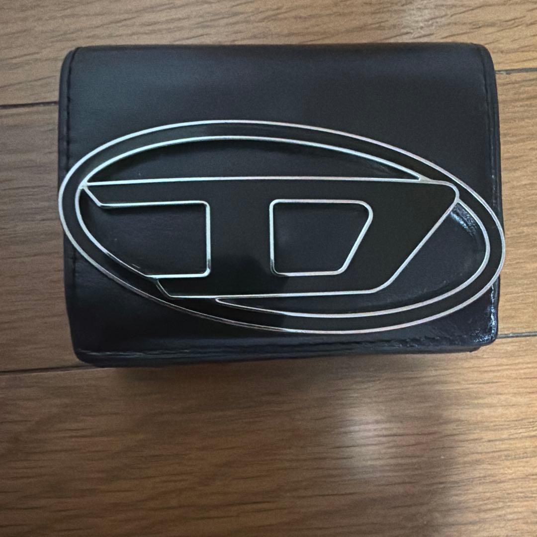 diesel 3つ折り財布　ブラック