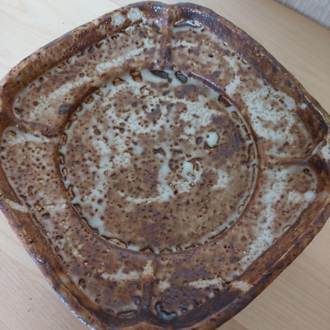 江川勝子  柿志野  足付き角皿