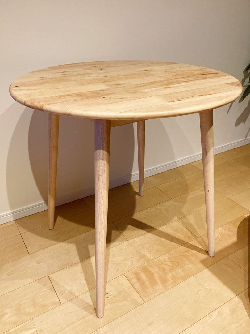 木製丸テーブル 小型（75cm）