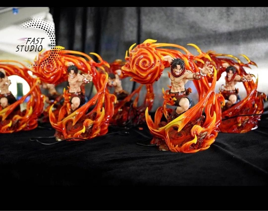 ワンピース　火拳エース　ガレージキッド　フィギュア