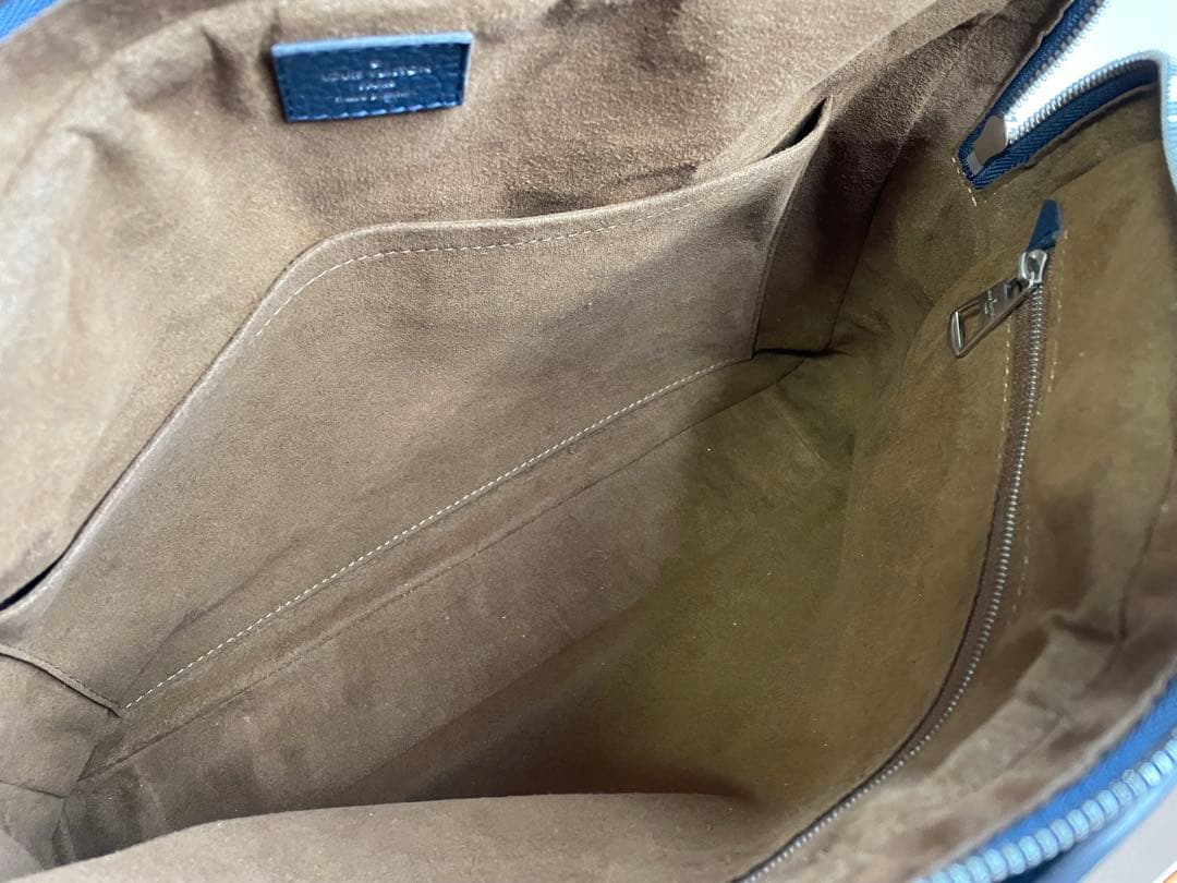 専用 Louis Vuitton Armand MM トリヨンレザー