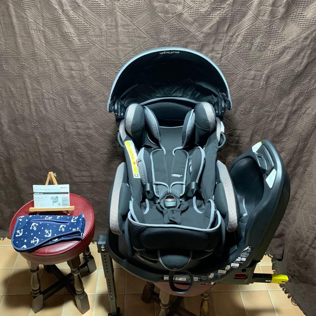 【極美品】アップリカ フラディア グロウ ISOFIX 360°セーフティーAB