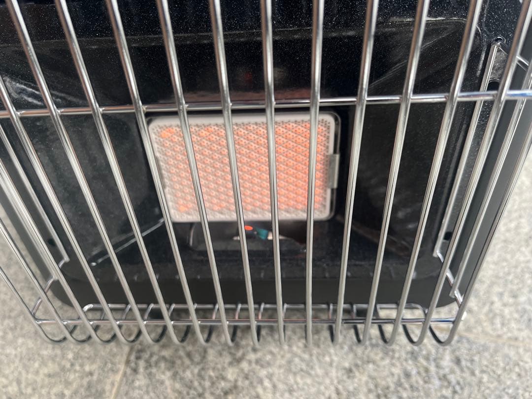 Iwataani イワタニアウトドアカセットヒーター