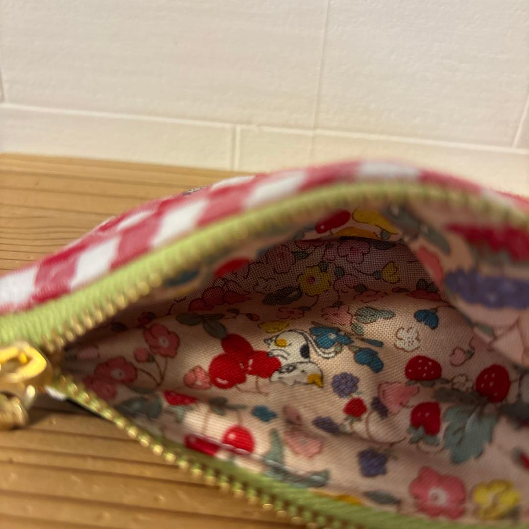 感謝価格　人気　猫柄　ハロウィン　10cmファスナーポーチ　小銭入れ　人気