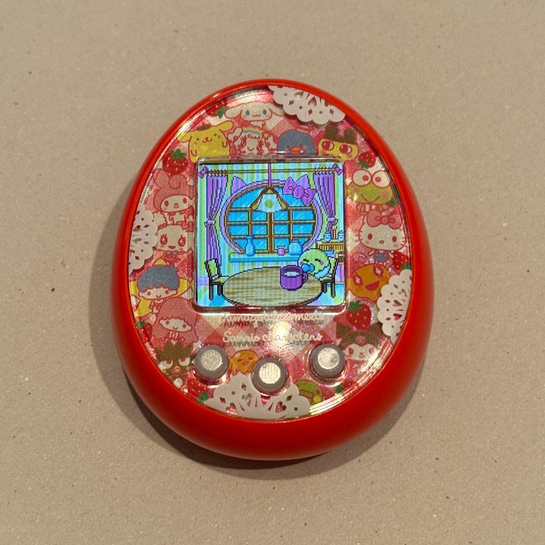 【美品】たまごっち みーつ　サンリオキャラクターズ