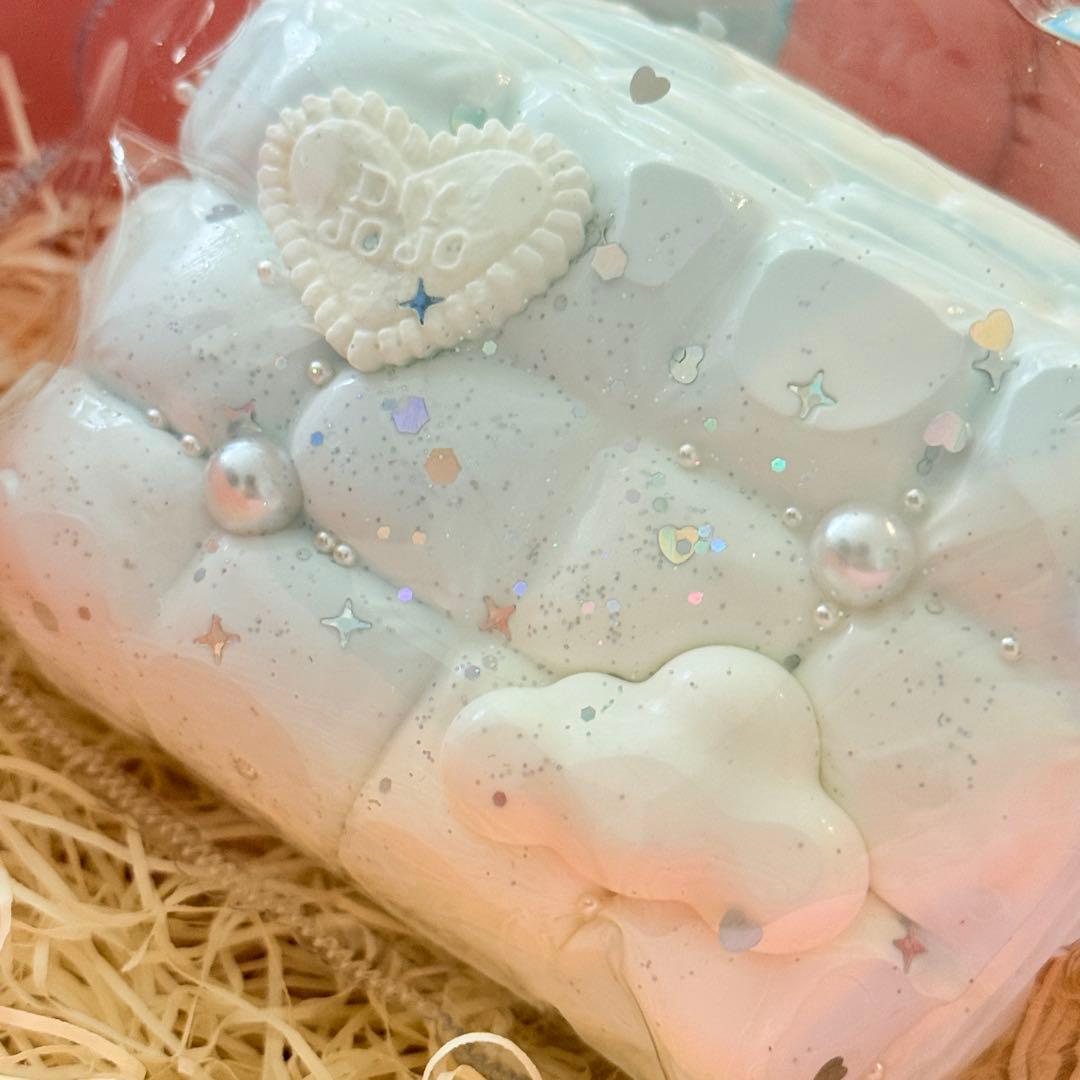 【激レア商品】mellojoyメロジョイスクイーズ /布団/水色/雲/ふとんくも