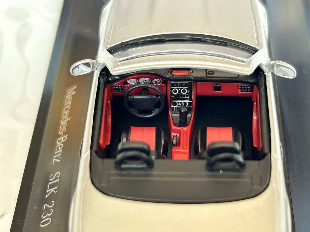 レア メルセデスベンツ SLK 230初期 1/43 ミニカー モデルカー