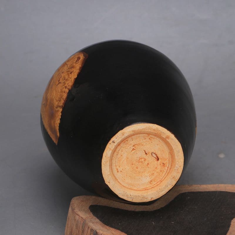 宋吉州窯黒釉葉子紋梅瓶  景徳鎮 陶磁器 装飾品 現代工芸品 美術品 置物