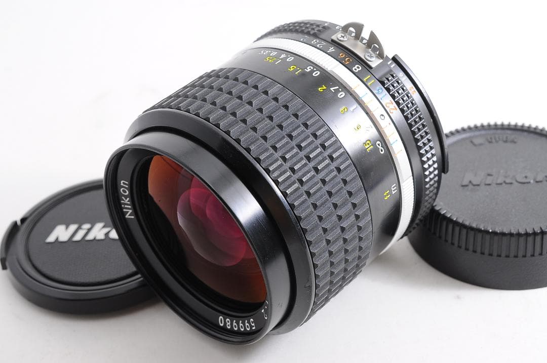 NIKON AIS NIKKOR 28mm F2 マニュアル レンズ @4431