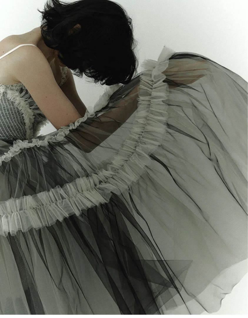 スーツ・フォーマル・ドレス theredthread V tulle dress long