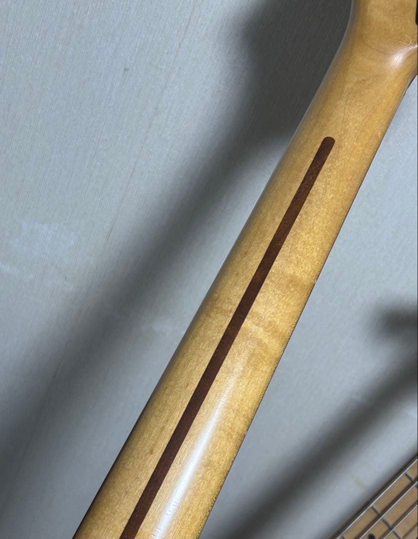 Fender Japan エレキベースギターPB-43. BLK