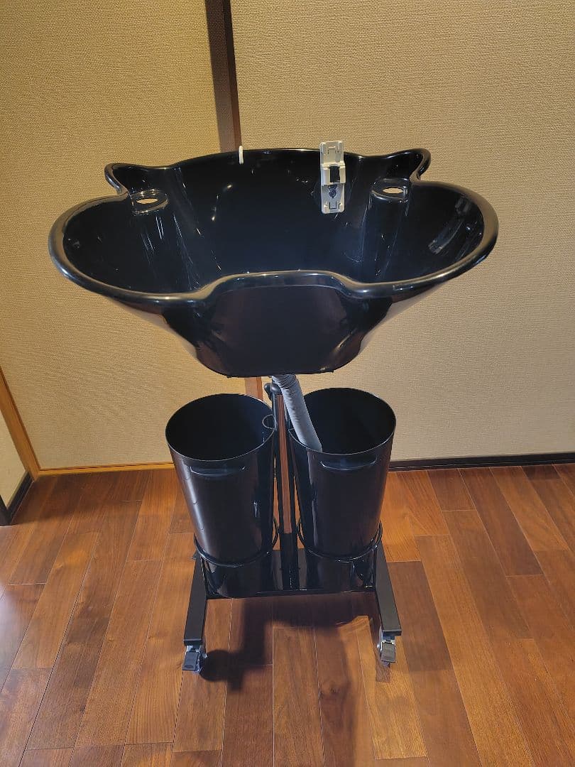 シャンプー台　移動式　持ち運びOK
