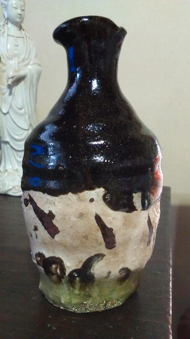 加藤委　黒とくり　織部風　徳利　共箱・無傷