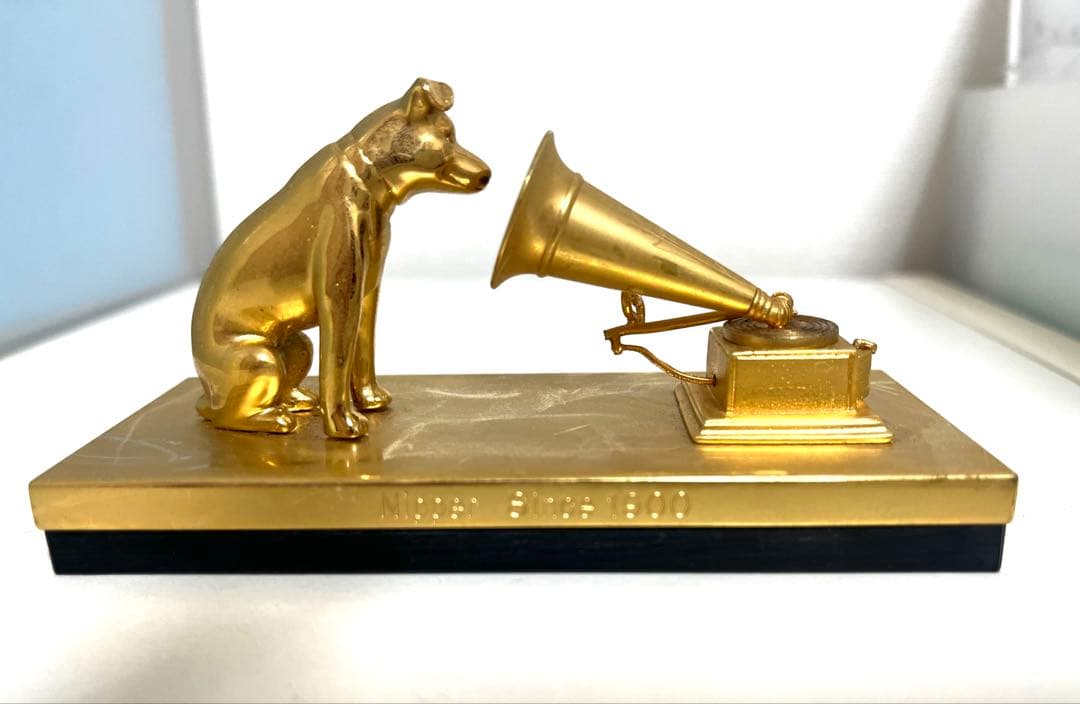 ◉ビクター　ニッパー犬と蓄音機の置物　希少